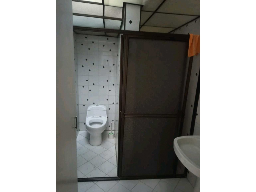Venta de casa unifamiliar de 2 niveles en Santa Mónica, Medellín — foto 5