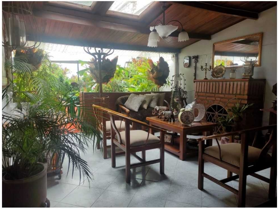 Venta de casa unifamiliar de 2 niveles en Simón Bolívar, Medellín - 1