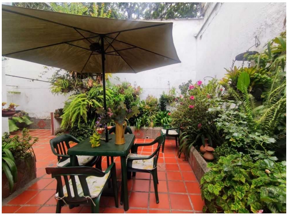 Venta de casa unifamiliar de 2 niveles en Simón Bolívar, Medellín - 3