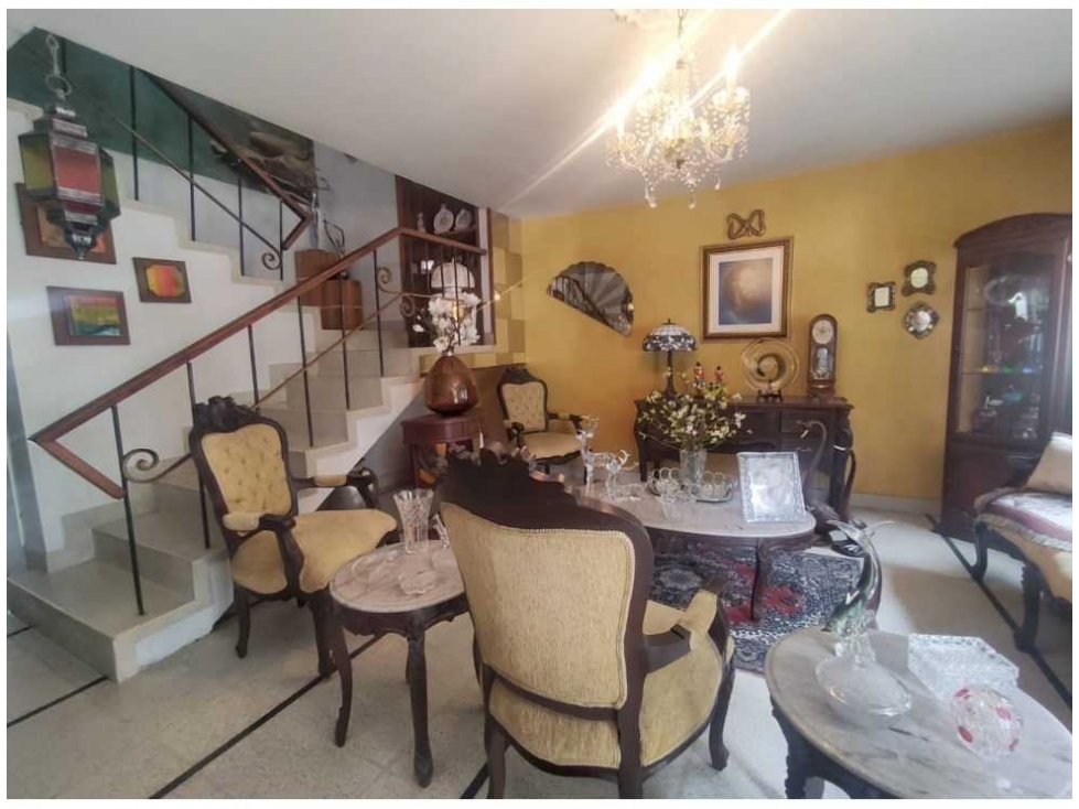 Venta de casa unifamiliar de 2 niveles en Simón Bolívar, Medellín - 6