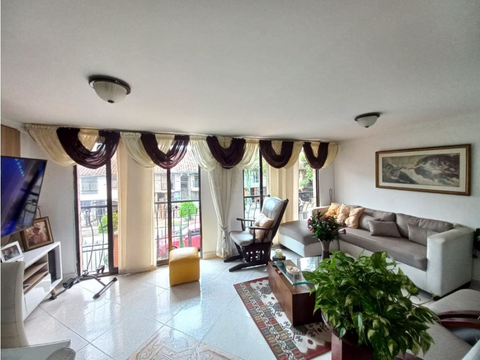 VENTA DE CASA UNIFAMILIAR EN BELLO LAS CABAÑAS — foto 5