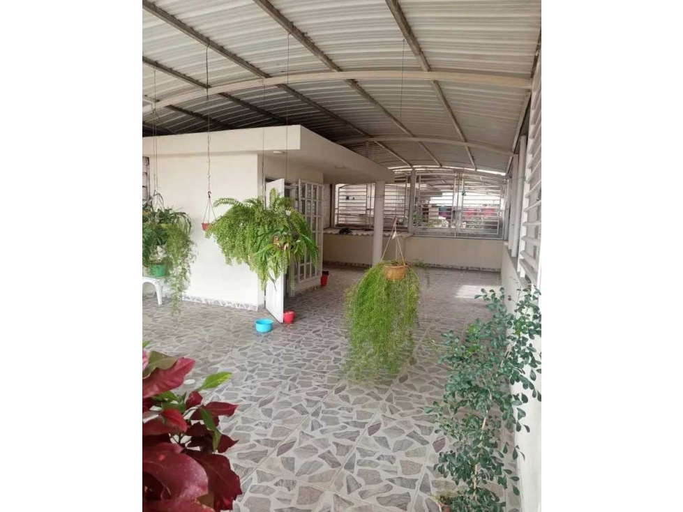 VENTA DE CASA UNIFAMILIAR EN CIUDAD 2000 CALI — foto 2