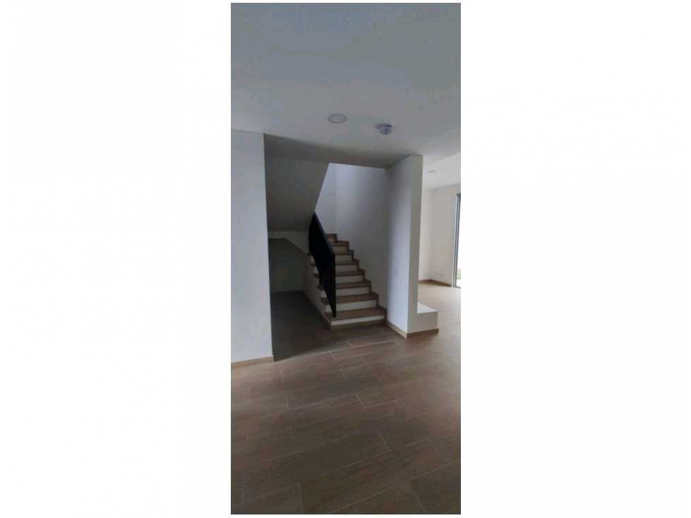 Venta de casa unifamiliar en unidad cerrada, la Ceja, Antioquia — foto 6