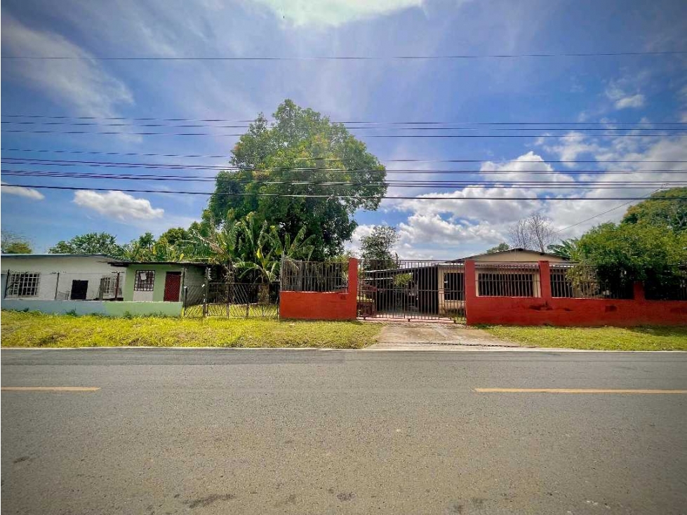 VENTA DE CASA Y APARTAMENTO EN DAVID. 585 METROS