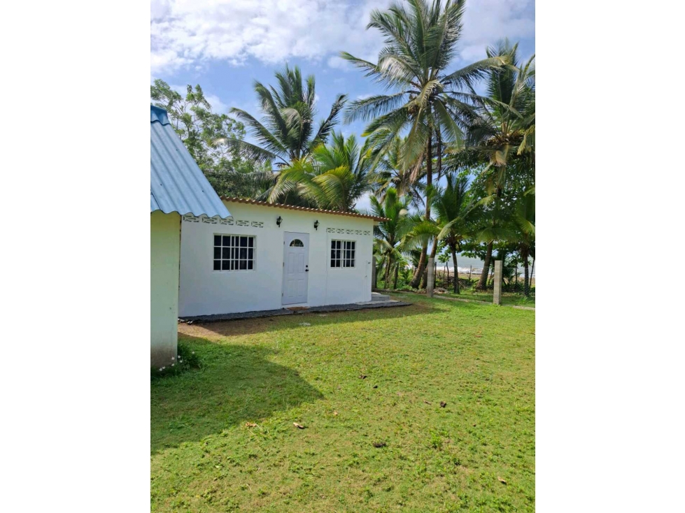 VENTA DE 2 CASA Y LOTE EN COLON PUNTA PORTETE