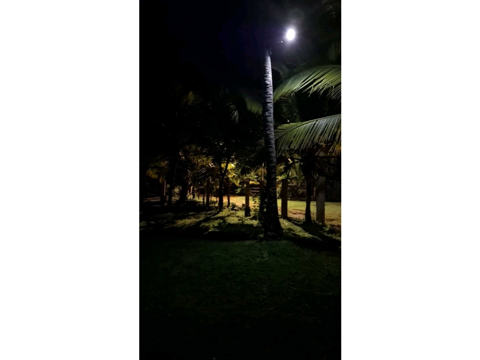 VENTA DE 2 CASA Y LOTE EN COLON PUNTA PORTETE — foto 6