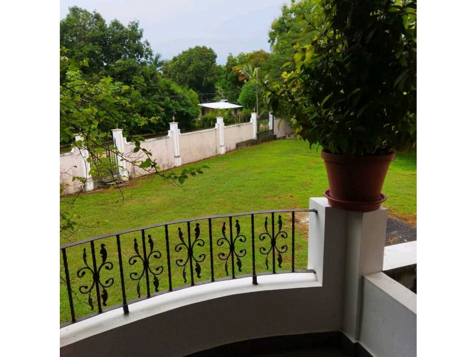 VENTA DE CASA Y LOTE OPORTUNIDAD DE INVERSION DE HOTEL O CASA DE LUJO - 6