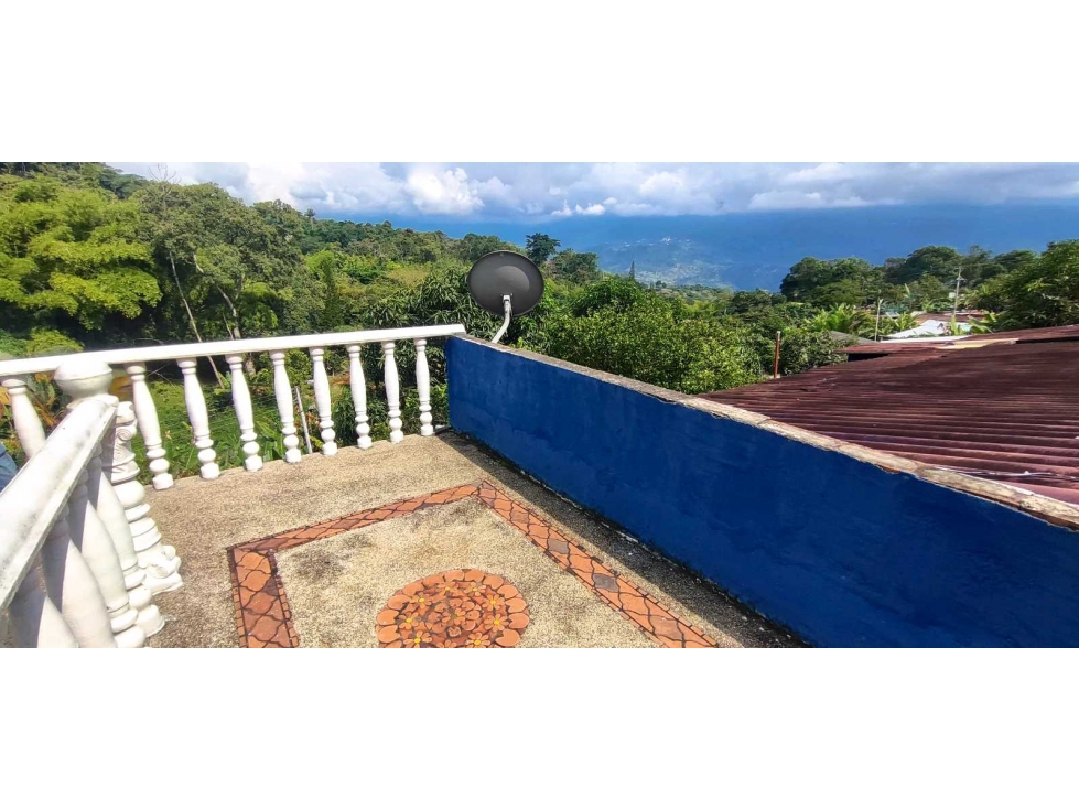 Venta de casalote de 410 M2 en 280 mill neg, se recibe vehículo — foto 2