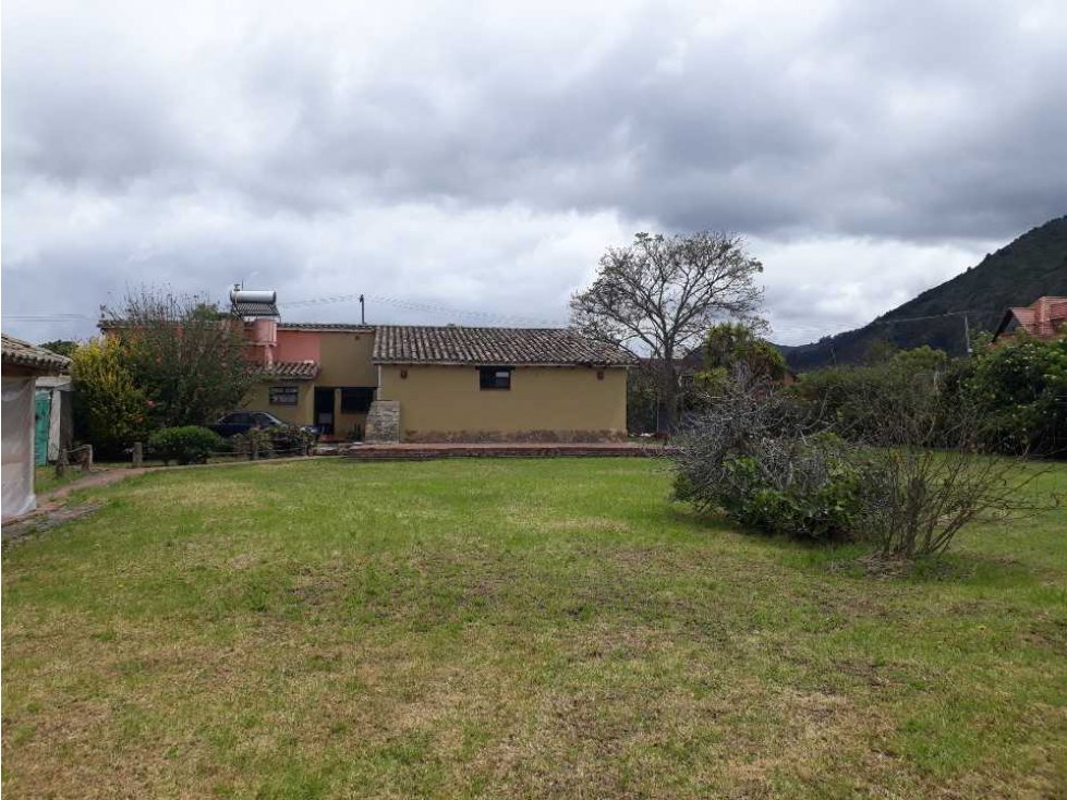 VENDO CASA LOTE en CHia/vereda Cerca de Piedra.3850Metros-YG