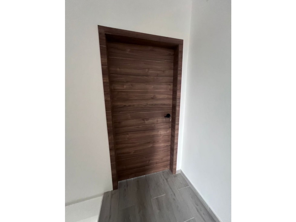 Venta de casas de dos pisos dentro de Urb. Monte Real-Montecristi. - 3