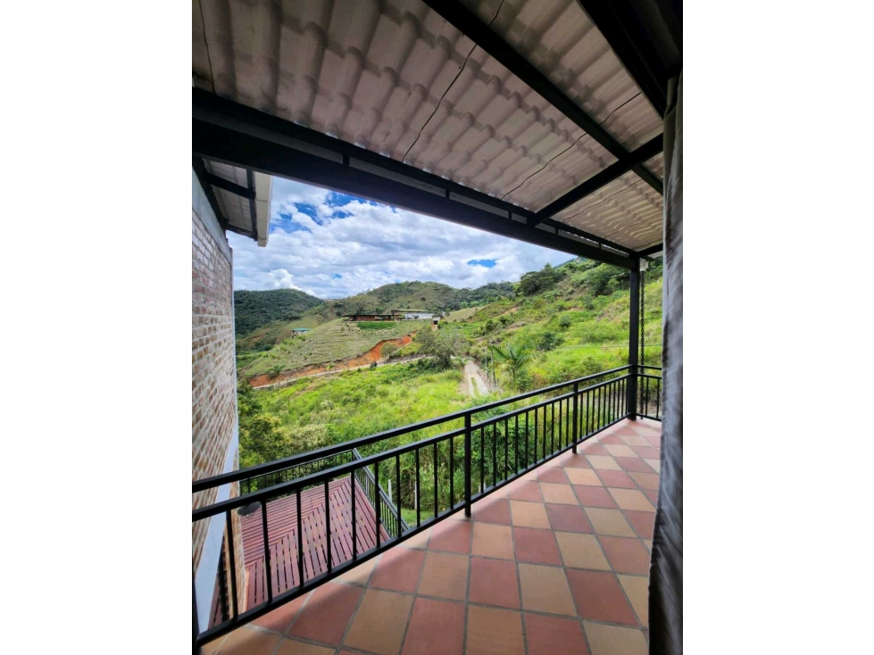 VENTA DE CHALET EN CALUCE POTRERILLO VALLE — foto 3