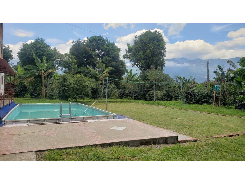 Venta de Finca Hotel Campestre - 3