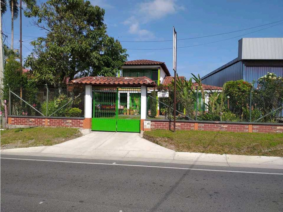 VENTA DE CHALET ARMENIA QUINDIO VIA AEROPUERTO — foto 2