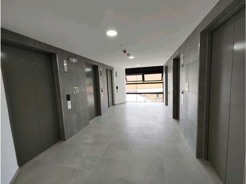 Venta de consultorio en el Poblado cerca al CC Sandiego, Medellín — foto 4