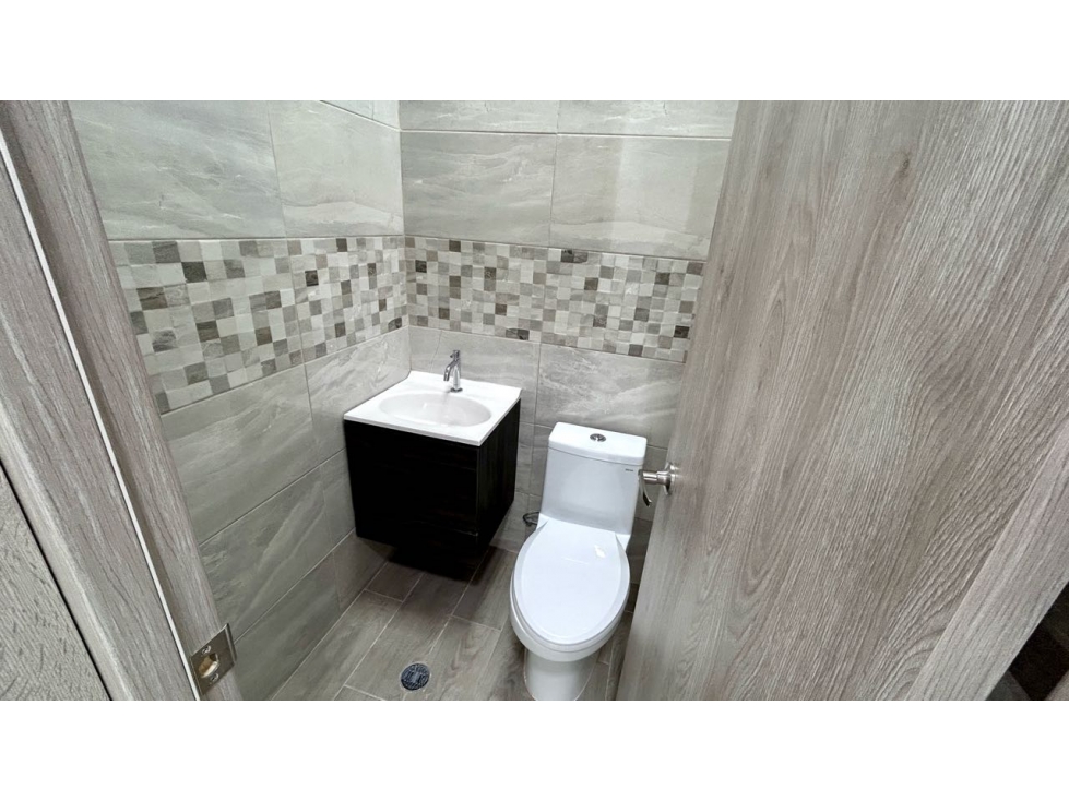 Venta de Consultorio o Oficina remodelada Town Center Costa del Este — foto 2