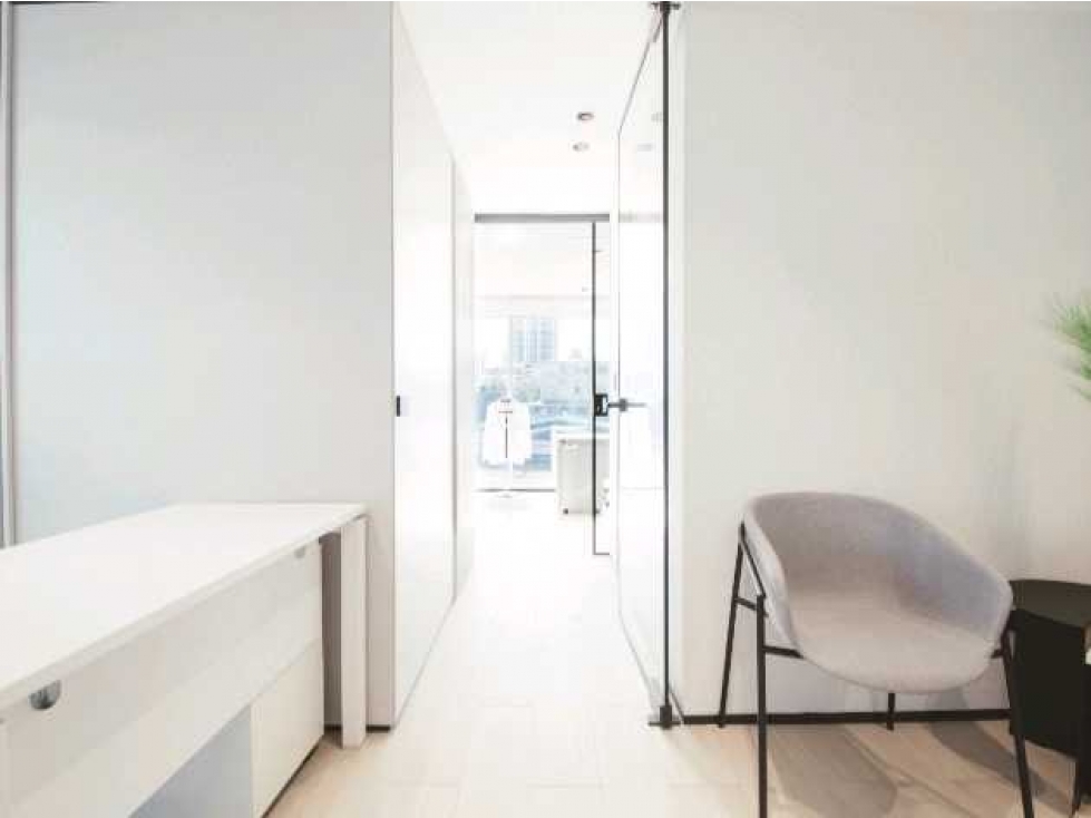 VENTA DE CONSULTORIO MEDICO DESDE 24 A 42M2 EN VIA ESPAÑA - 2
