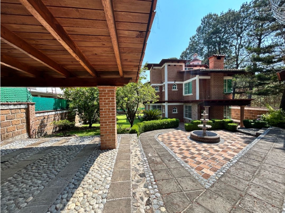 VENTA DE CASA CON ENTORNO ARBOLADO | AVANDARO, VALLE DE BRAVO — foto 3