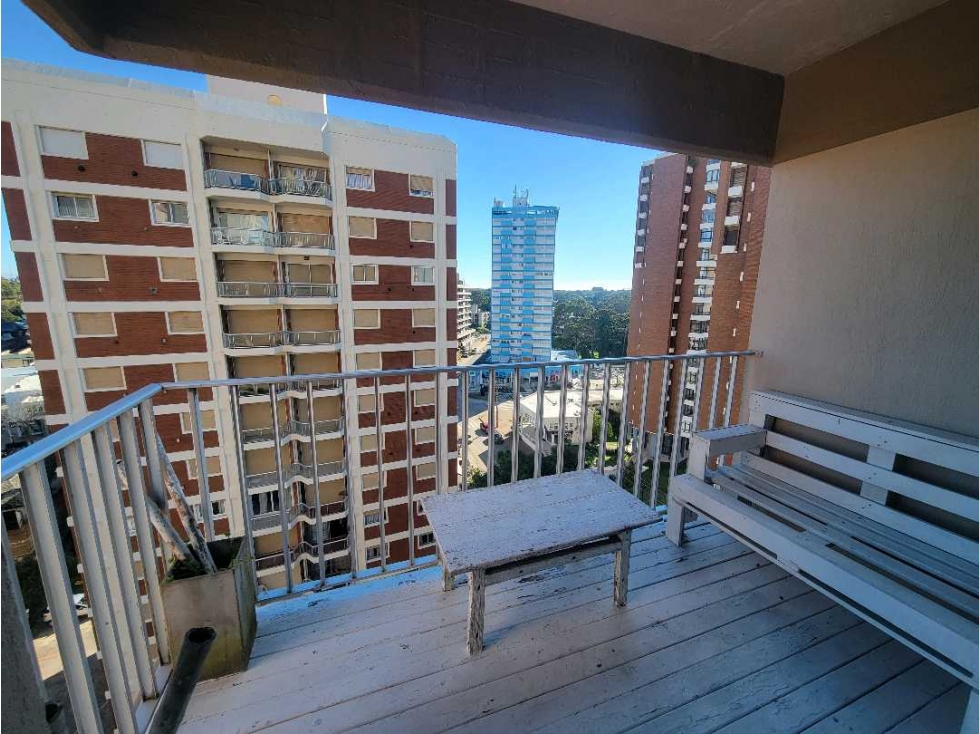 VENTA DE DEPARTAMENTO CENTRICO EN PINAMAR - 5