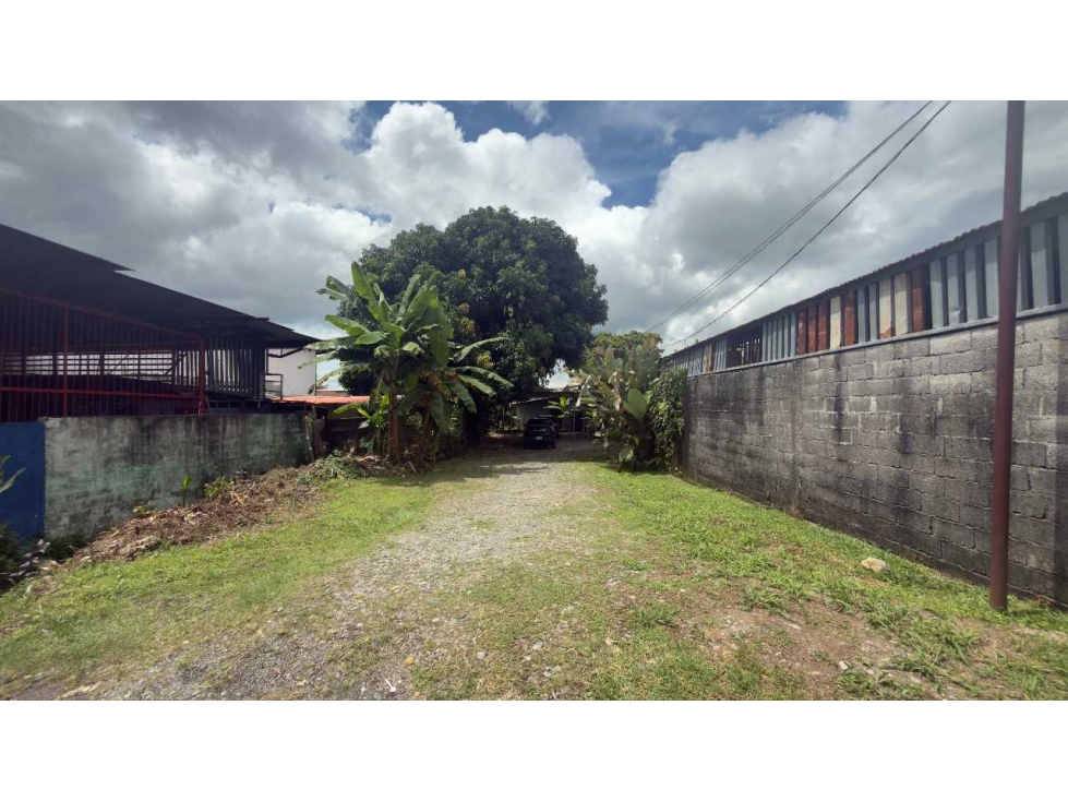 VENTA DE DOS CASAS EN BUGABA MAS TERRENO — foto 2