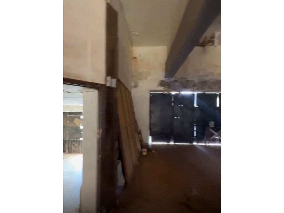 VENTA DE CASA LOTE COMERCIAL CENTRO DE MEDELLÍN cerca a VILLANUEVA — foto 5