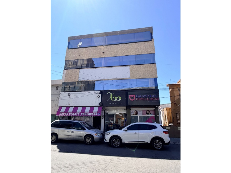 Venta de Edificio Comercial Céntrico Cerca de Av Juárez Pachuca - 1