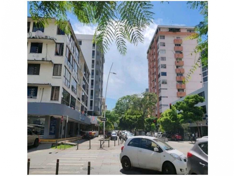 VENTA DE EDIFICIO CON LOCALES EN VIA ARGENTINA 781M2 CONSTRUCCION JP — foto 4
