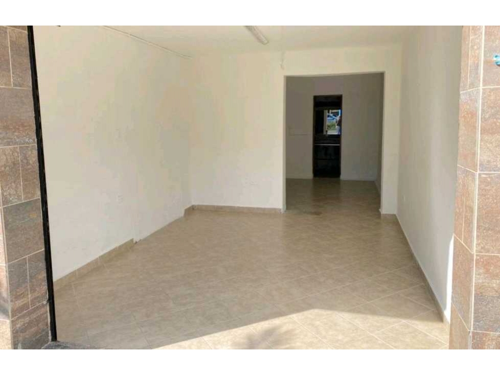 VENTA DE EDIFICIO DE LOCALES, RENTANDO. — foto 3