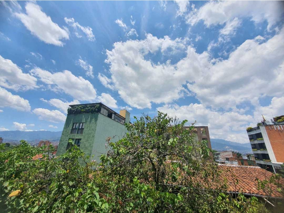VENTA DE EDIFICIO / LOTE EN MANILA.