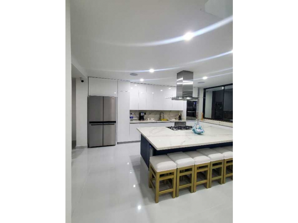 VENTA DE ESPECTACULAR CASA CON PISCINA A SOLO 20 MINUTOS DEL POBLADO - 5