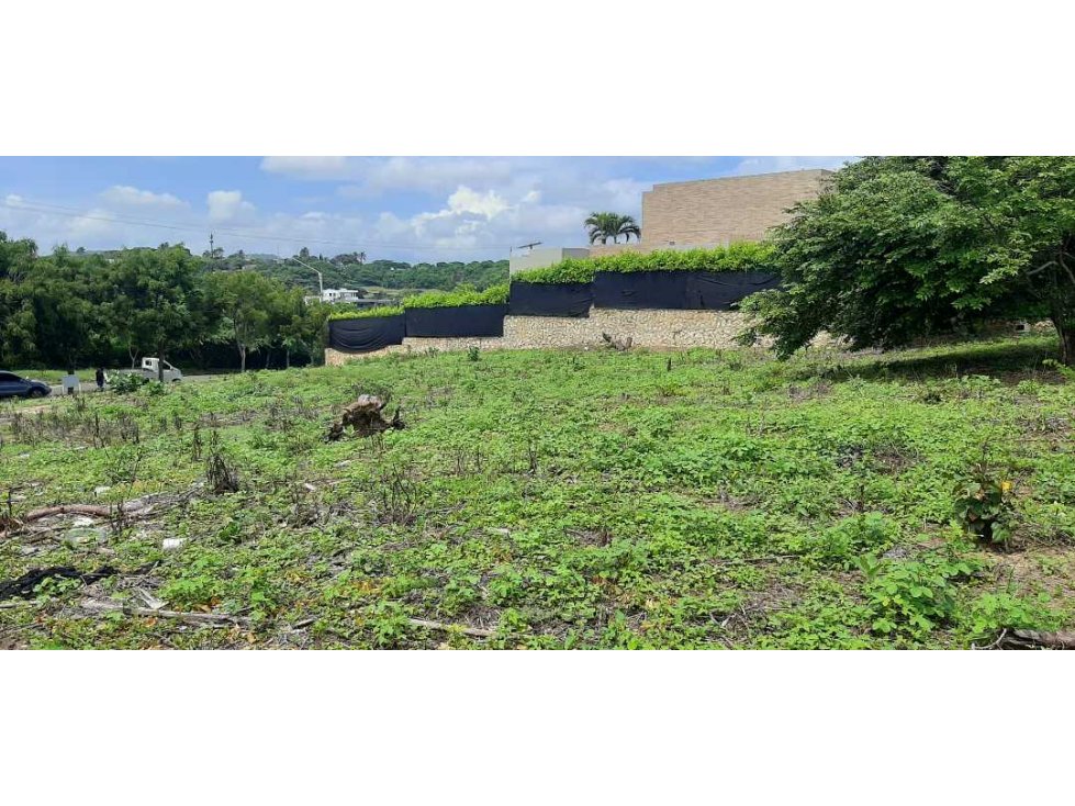 VENTA DE ESPECTACULAR LOTE EN ZONA EXCLUSIVA DE BARRANQUILLA VG - 3