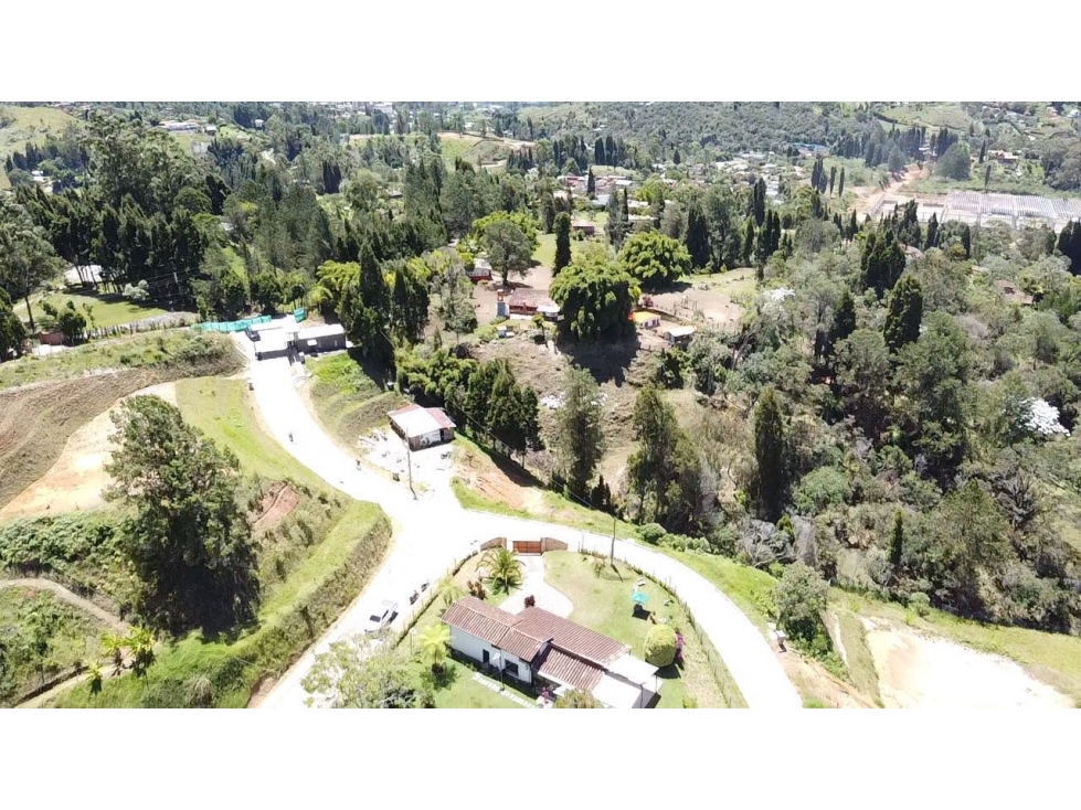 Venta de espectaculares lotes en Guarne dentro de Parcelación — foto 6