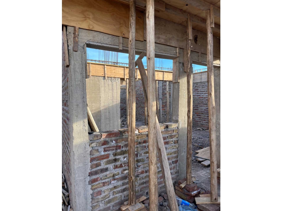 VENTA DE EXCELENTES DEPARTAMENTOS EN POZO EN B° ANDESMAR- GUAYMALLÉN - 3
