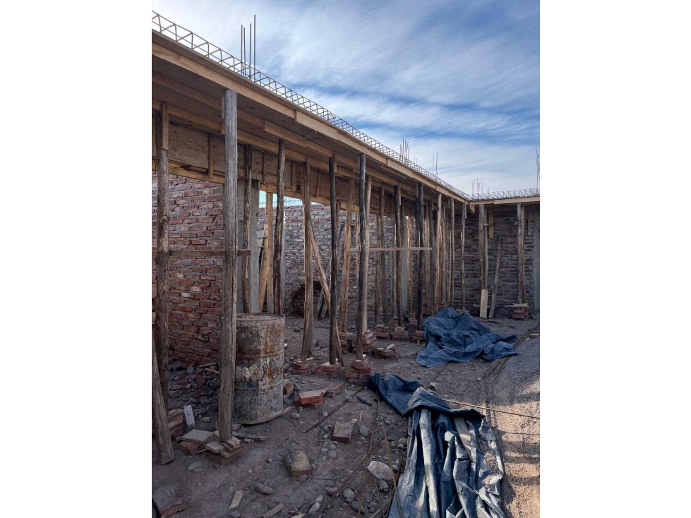 VENTA DE EXCELENTES DEPARTAMENTOS EN POZO EN B° ANDESMAR- GUAYMALLÉN - 2