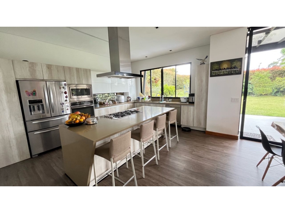 VENTA DE EXCLUSIVA CASA DE 1.603 MT2 ENVIGADO ALTO DE LAS PALMAS — foto 4