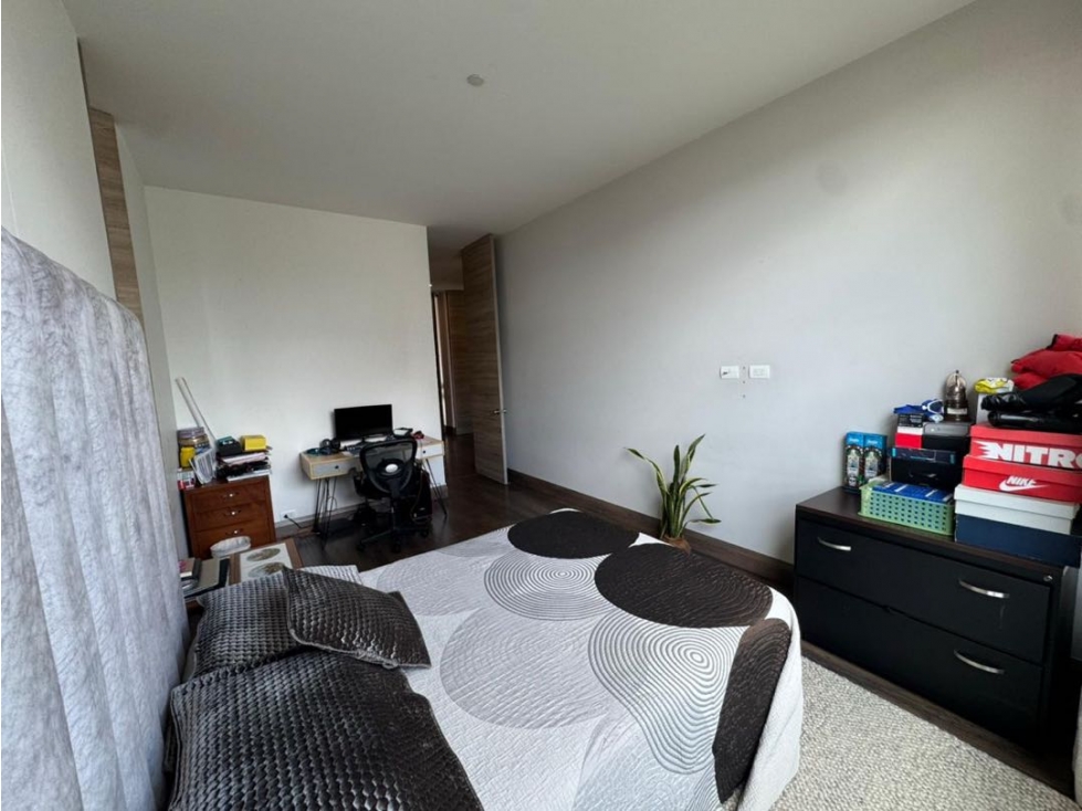Venta de exclusivo apartamento sector balsos parte alta de 293 mts — foto 5