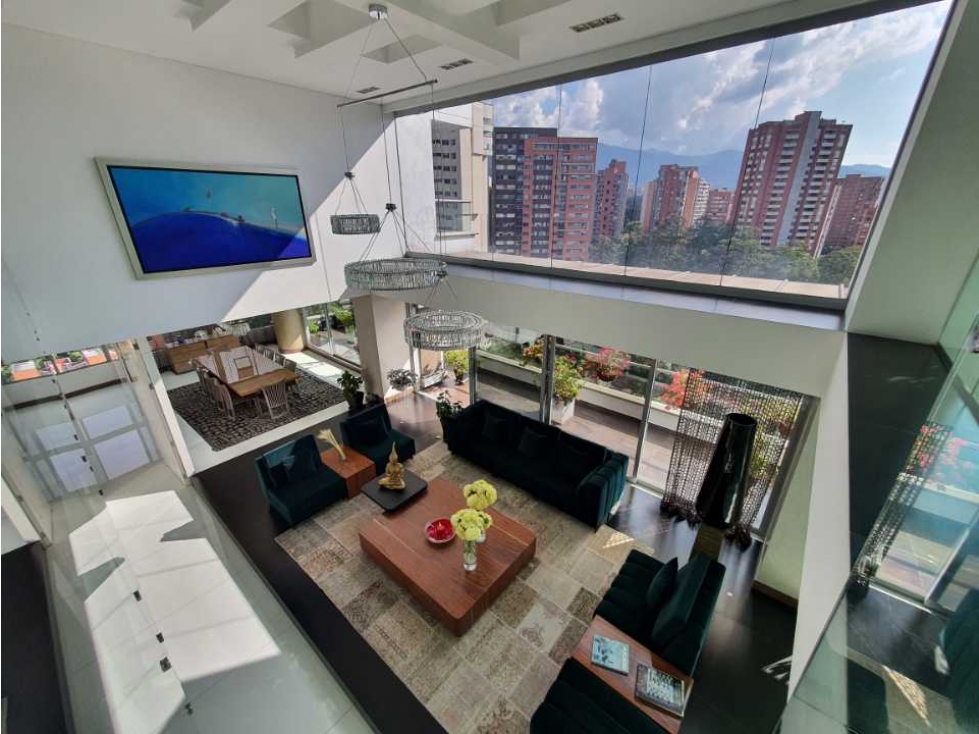 Venta de exclusivo penthouse en Milla de Oro. Cerca a la Av. Poblado — foto 2