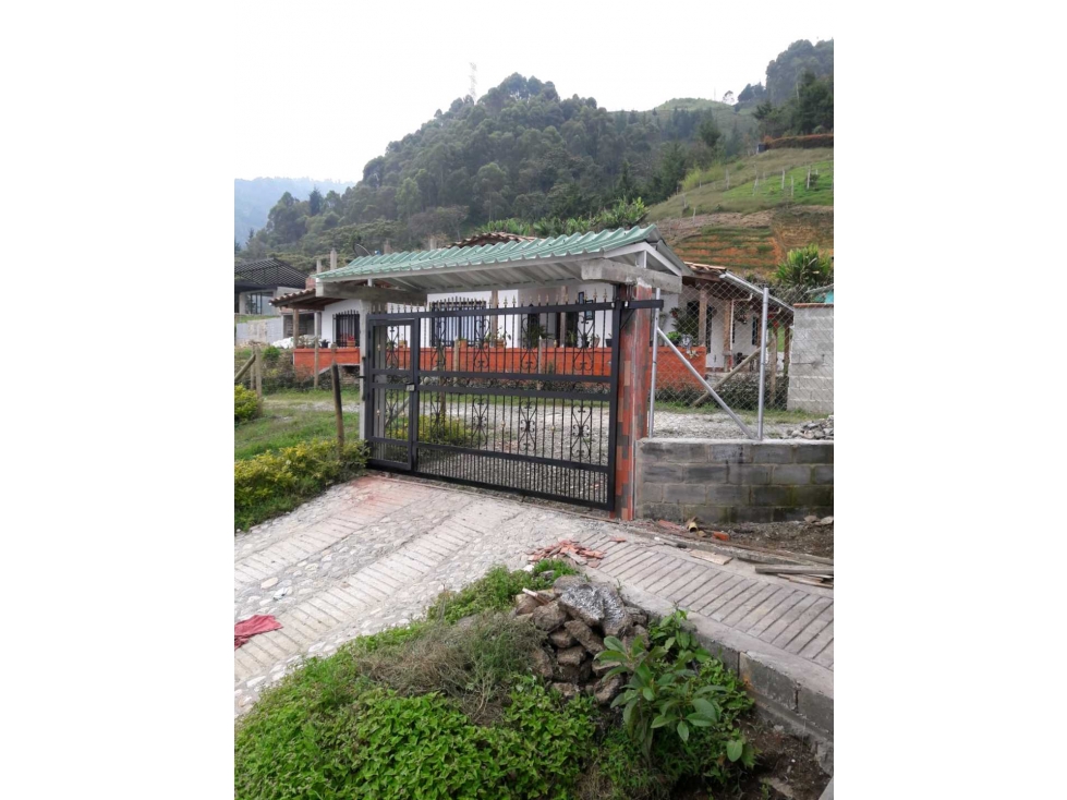 Venta de finca 1.691 m2, Vereda Potrerito, San Antonio de Prado — foto 2