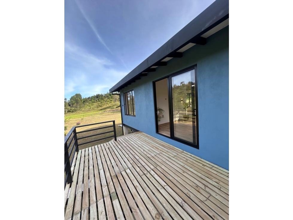 VENTA DE FINCA CON CASA NUEVA EN RIONEGROVEREDA LA MOSQUITA — foto 5