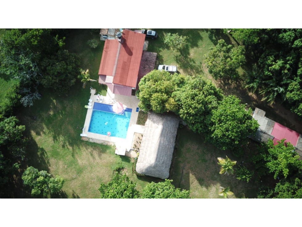 Venta de Finca de Recreo en Ayapel Cerca al Pueblo Salida a Cienega - 2