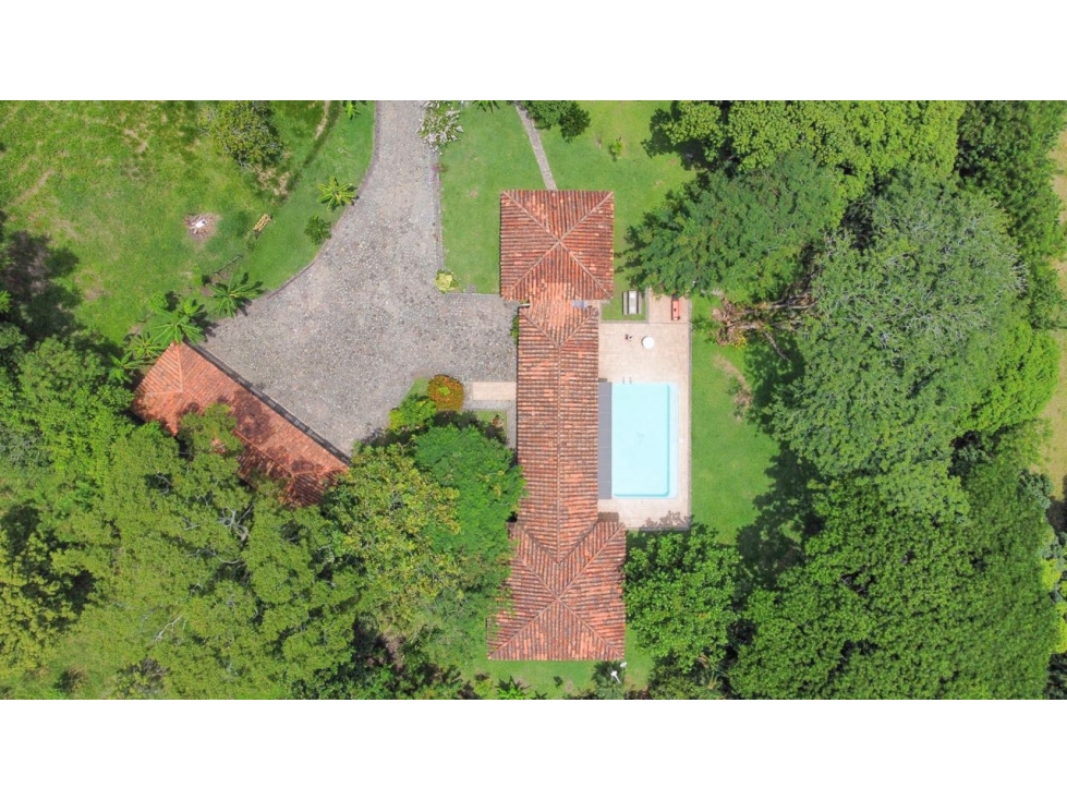 Venta de finca en Bolombolo - 3