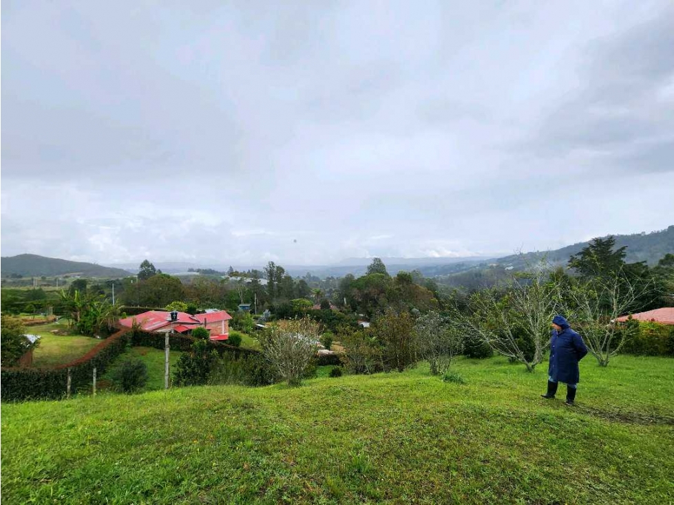 EL MEJOR PRECIO DE VENTA DE FINCA EN GUARNE VEREDA YOLOMBAL — foto 2