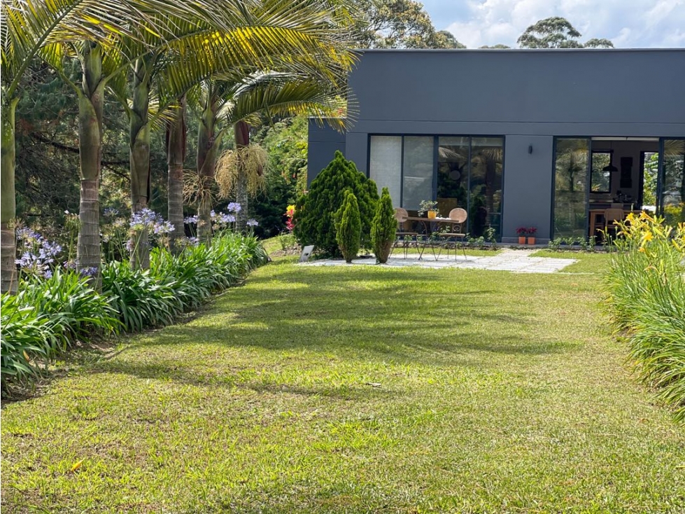 VENTA DE FINCA EN RIONEGRO