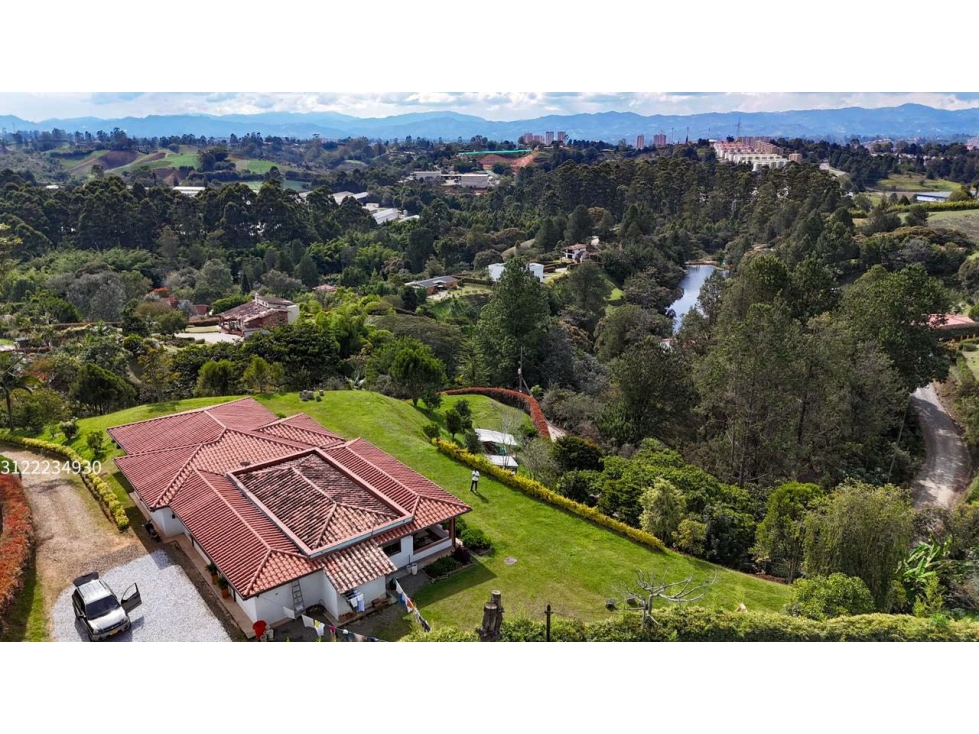 VENTA DE FINCA EN RIONEGRO / VÍA EL CARMEN — foto 3