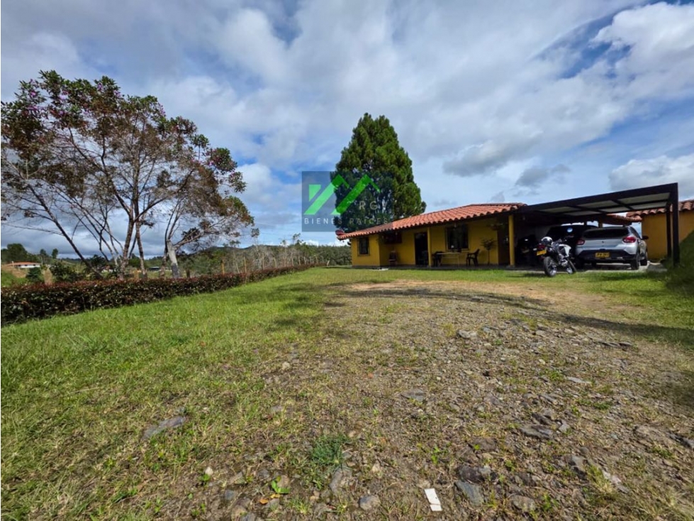 VENTA DE FINCA EN SAN VICENTE vereda La Travesía — foto 2