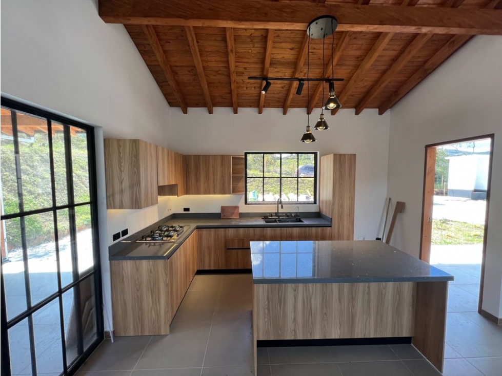 VENTA DE FINCA EN SAN VICENTE VEREDA CHAPARRAL con 5160 mt2 — foto 6