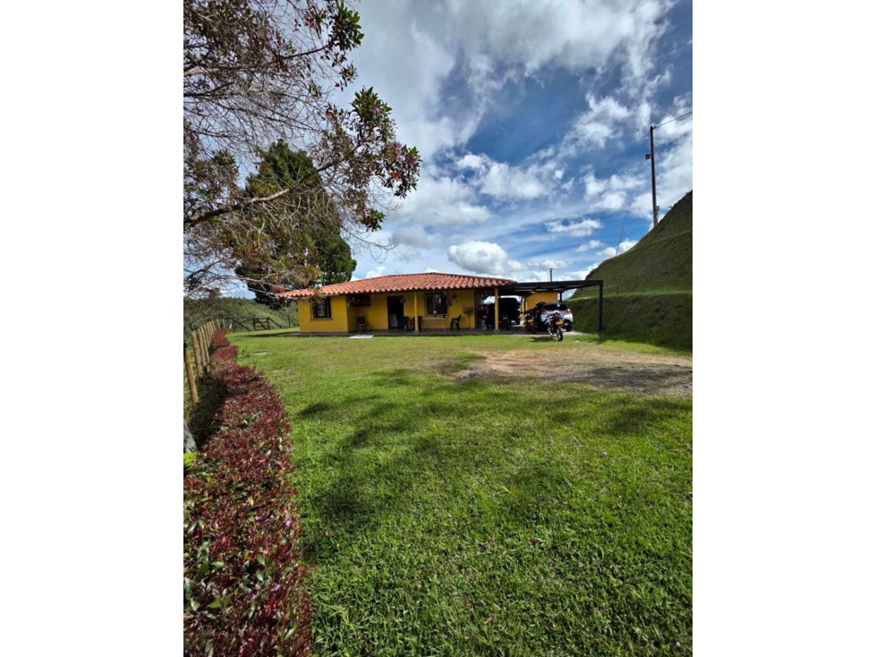 VENTA DE FINCA EN SAN VICENTE vereda La Travesía