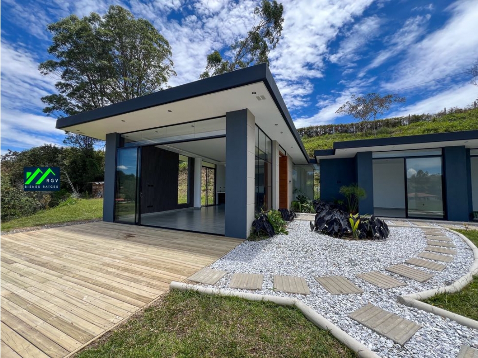 VENTA DE FINCA EN SAN VICENTE VEREDA LA PORQUERA — foto 2