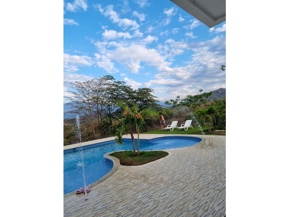 VENTA DE FINCA EN SOPETRAN — foto 2