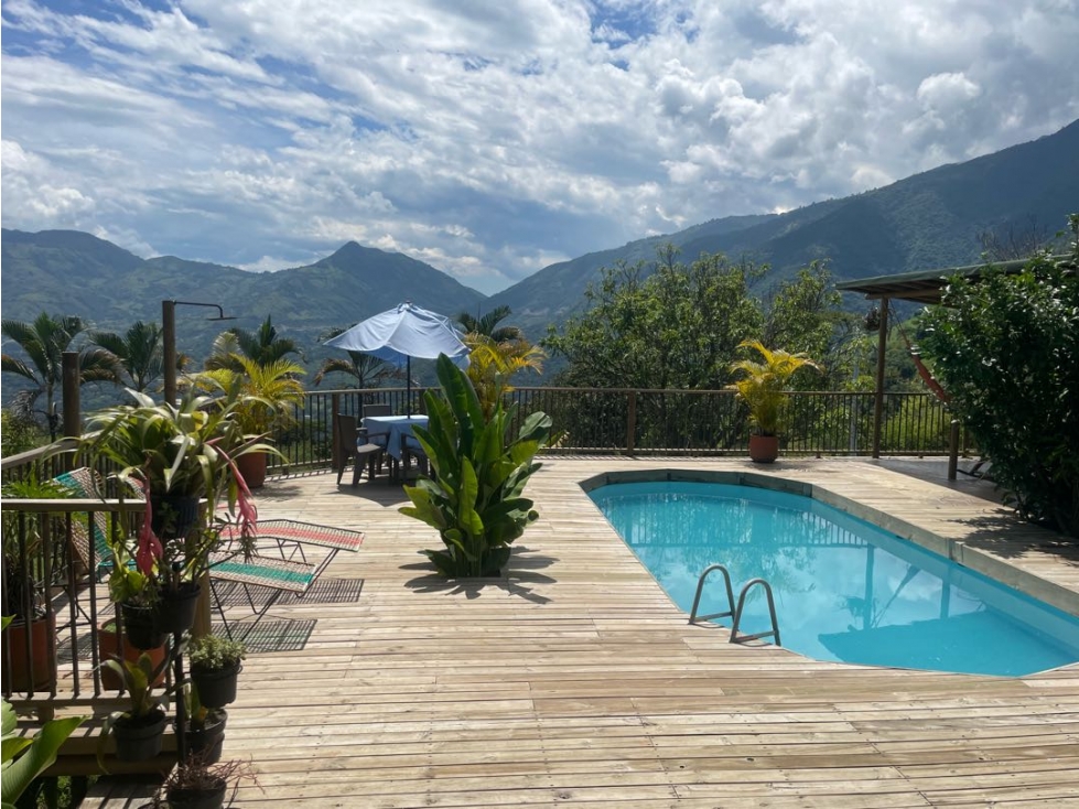 VENTA DE FINCA EN VENECIA SUROESTE DE ANTIOQUIA