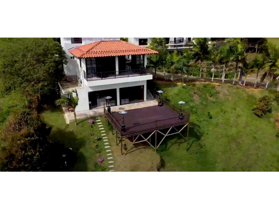 VENTA DE FINCA HOTEL BOUTIQUE EN EL PEÑOL CON VISTA A LA REPRESA. - 2